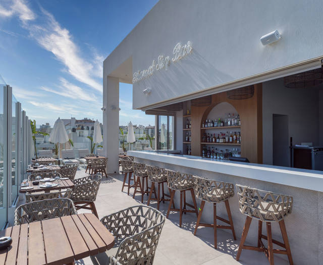 Ethereal White Resort Heraklion Crete Sky Bar Restaurant 0024